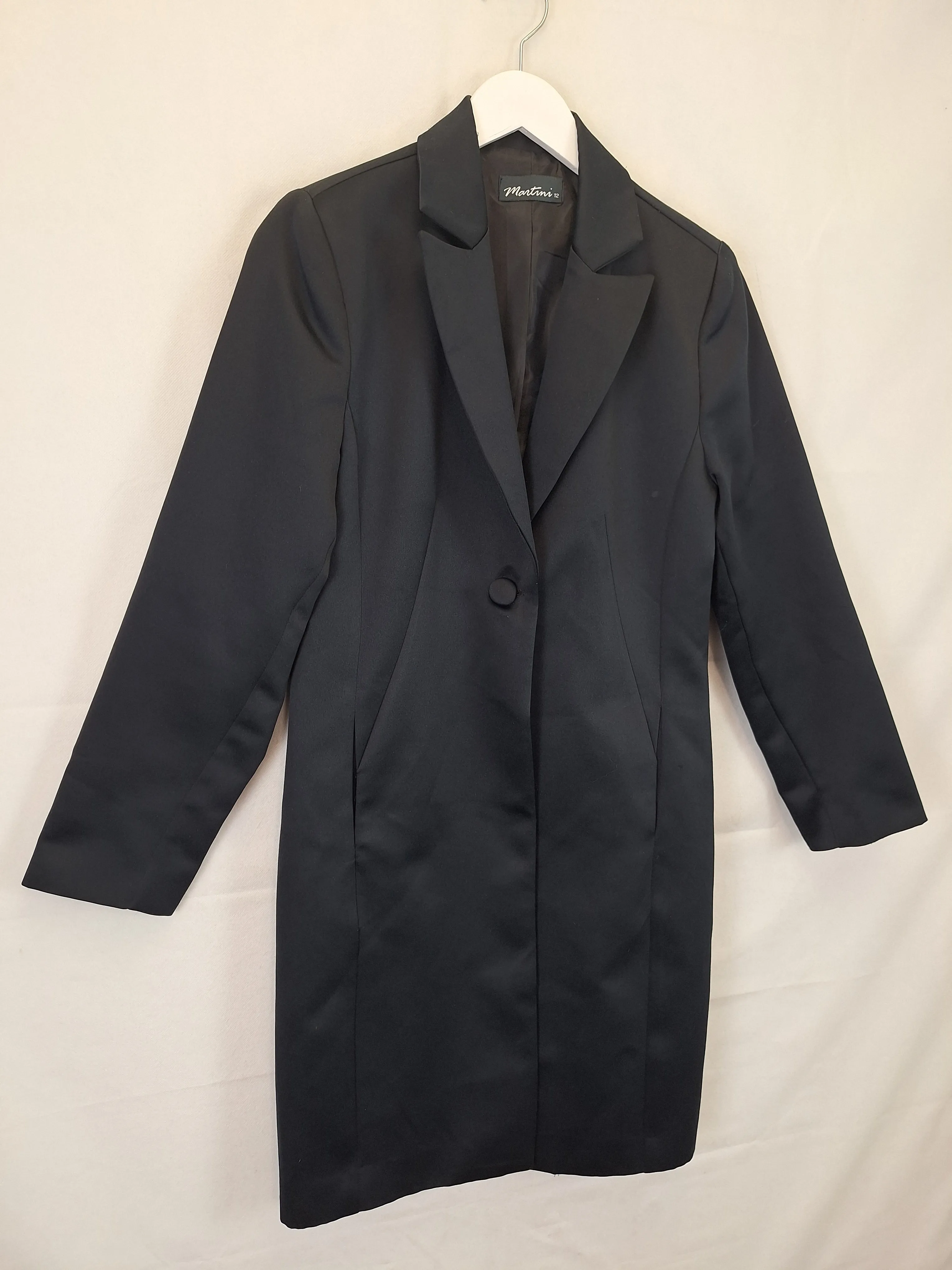 Assorted Brands Elegant Evening Satin Coat Size 12