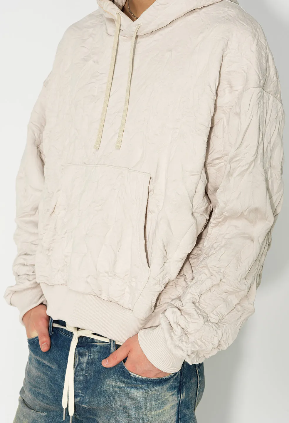 Crinkled Terry Hoodie / Bone